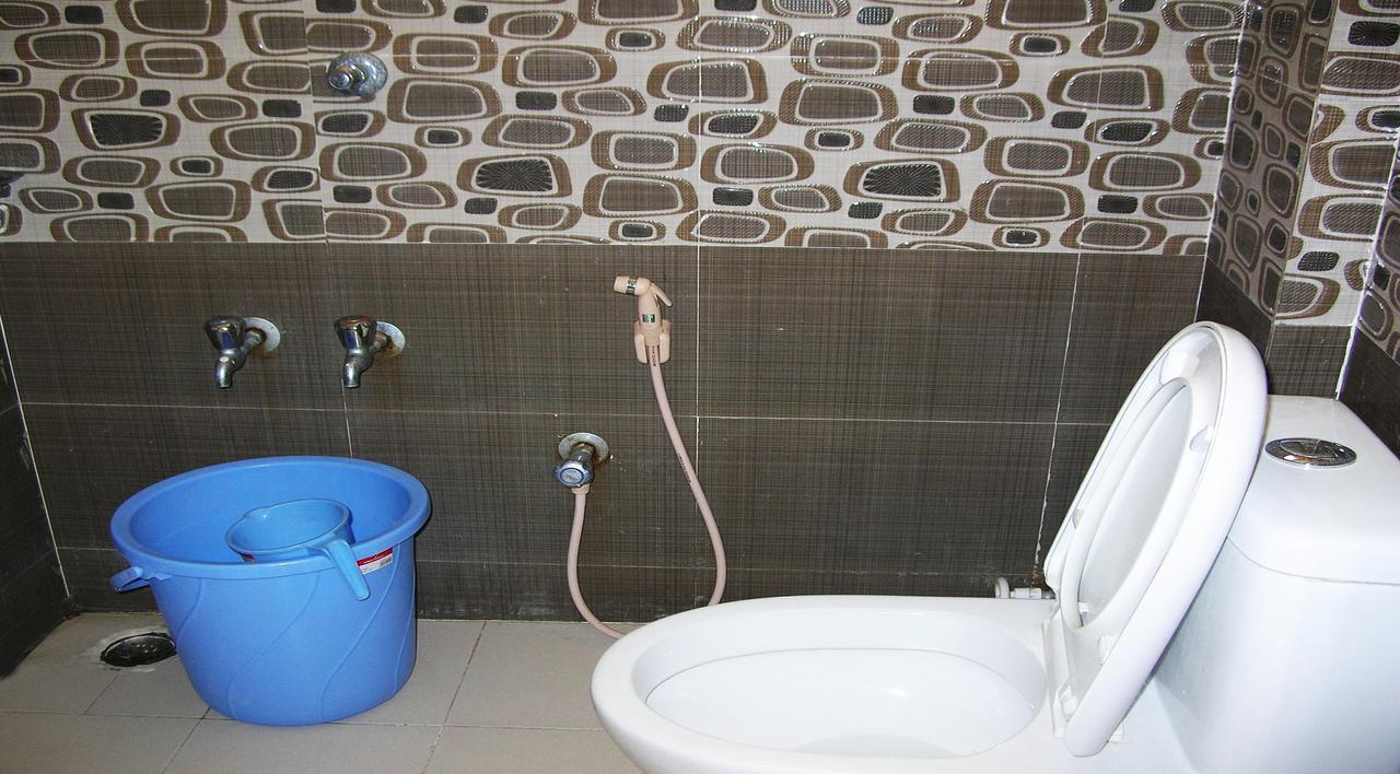 Ssb Residency Hotel Tirupati Bagian luar foto